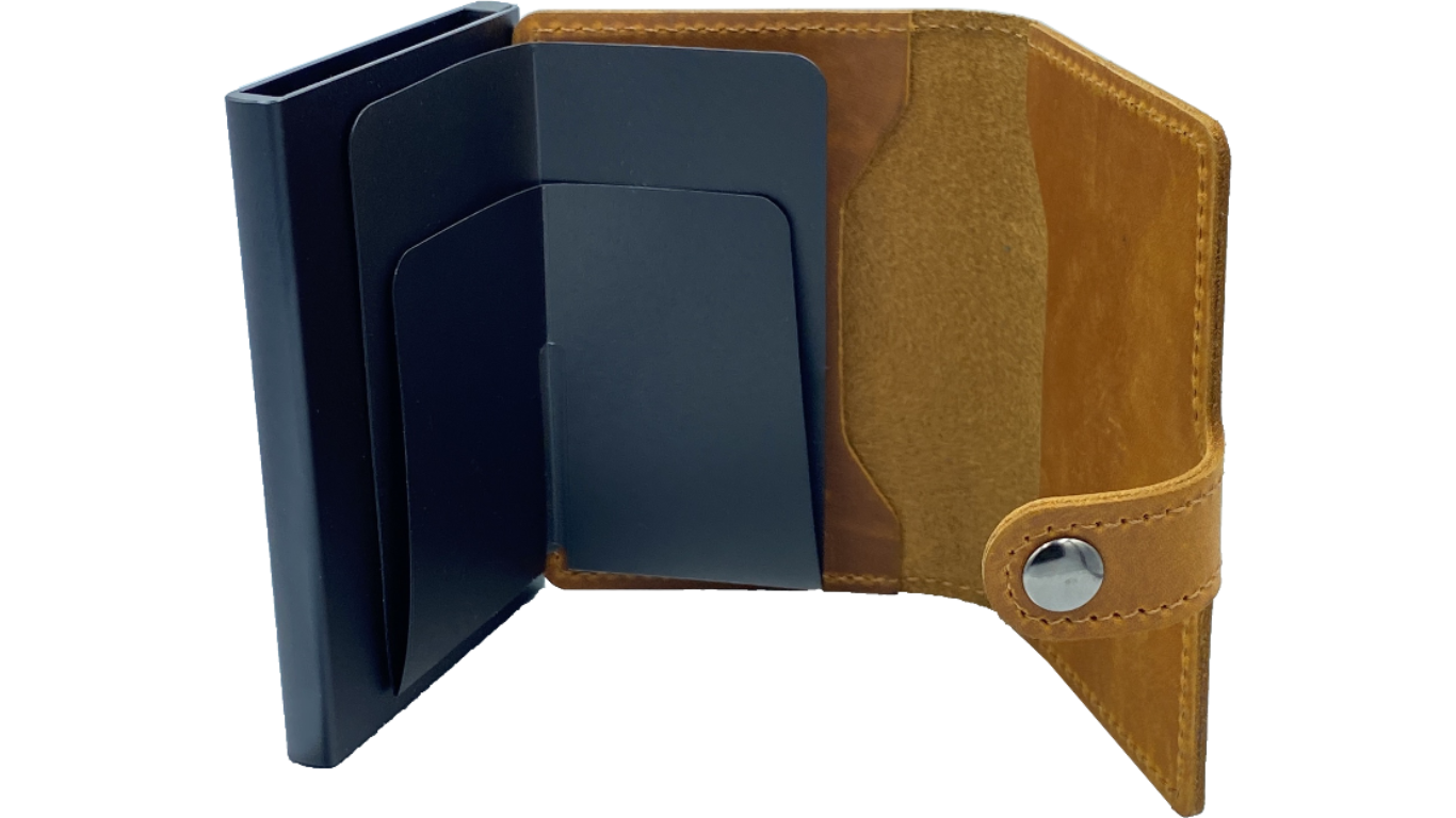 Minima (brown) / smarte Geldbörse mit RFID-Schutz / smart wallet